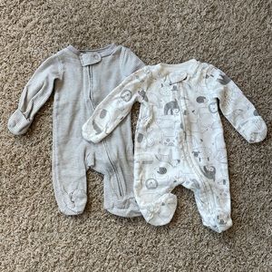 Carter’s Newborn Footies Unisex